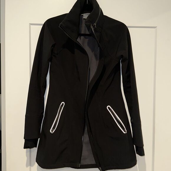Athleta Women's Small Jacket - Waterproof - Picture 2 of 10